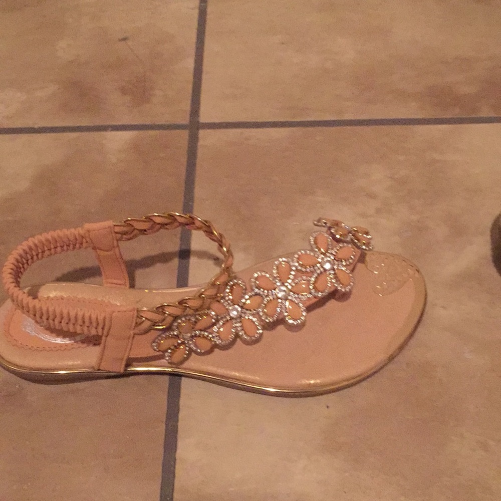 Sandals - Picture 2 of 3